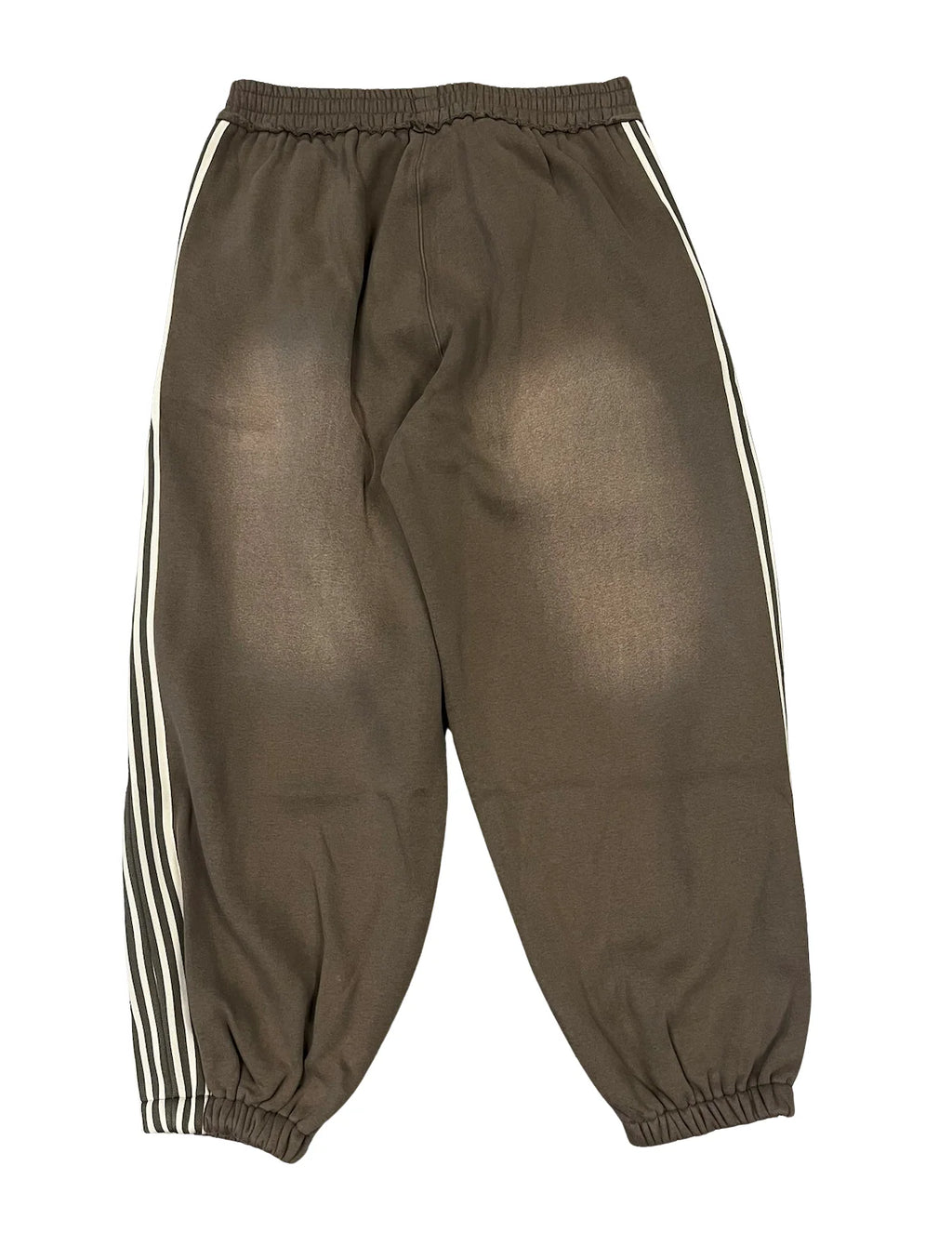 Gold+Vintage Gallery Raspberry Hills ‘Coffee’ Lil Leon Scrunch Sweats
